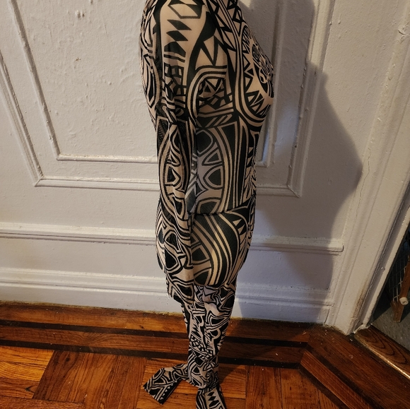 Jumpsuit - Picture 4 of 4